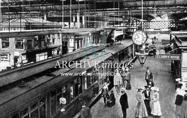 Crewe Railway Station