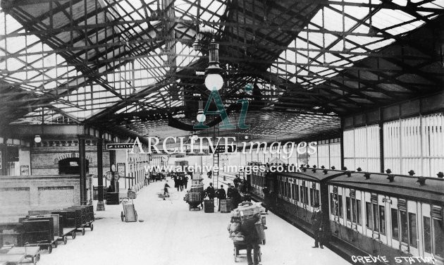 Crewe Railway Station c1905