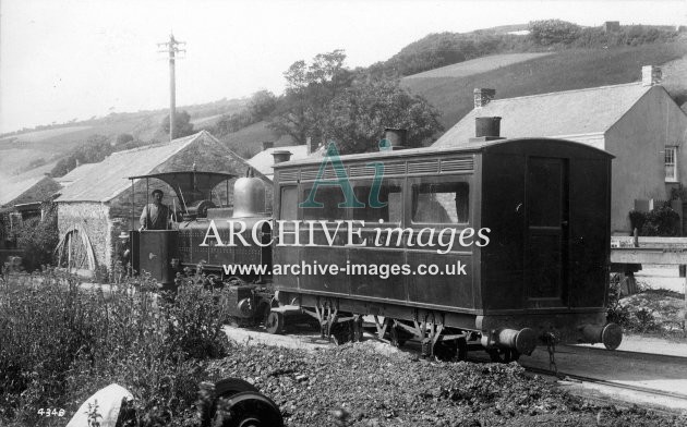 Pentewan Railway Loco 'Pioneer' & Coach 1912