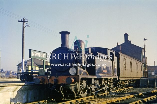 Newport Railway Station No 35 1961