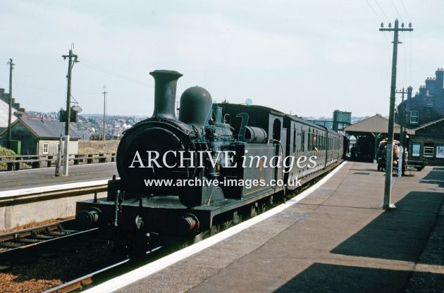 Newport Railway Station 1964