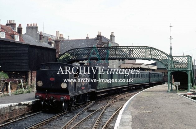 Cowes Railway Station 1963