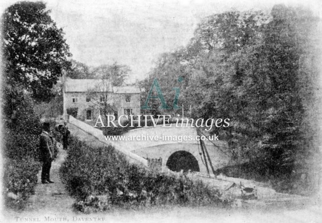 Daventry Canal, Tunnel mouth Daventry