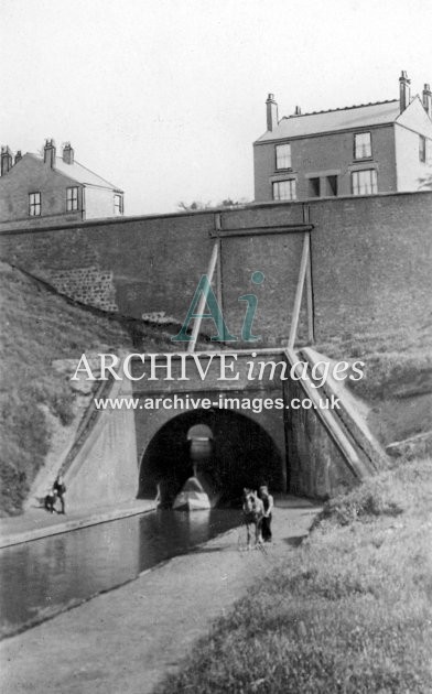Birmingham Canal Navigations, Coseley Tunnel