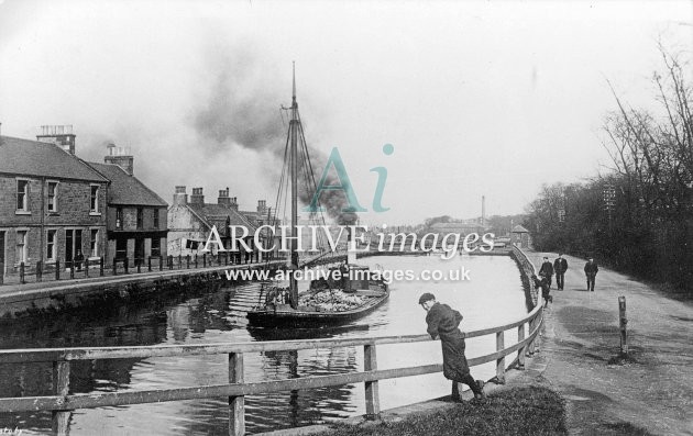 Forth & Clyde Canal, Camelon, Lock 16 & Puffer