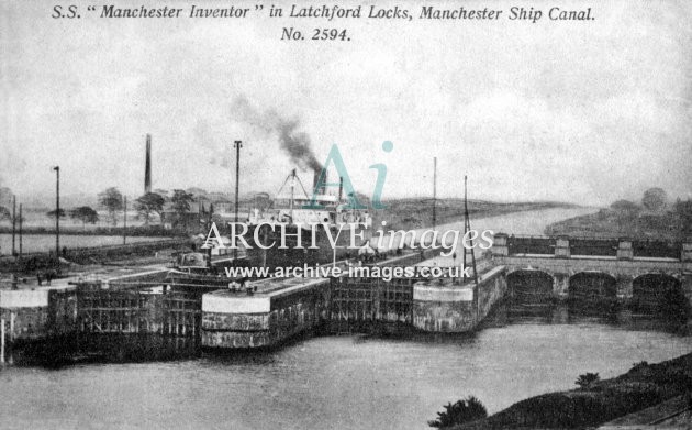 Manchester Ship Canal, SS Manchester Inventor in Latchford Locks c1905