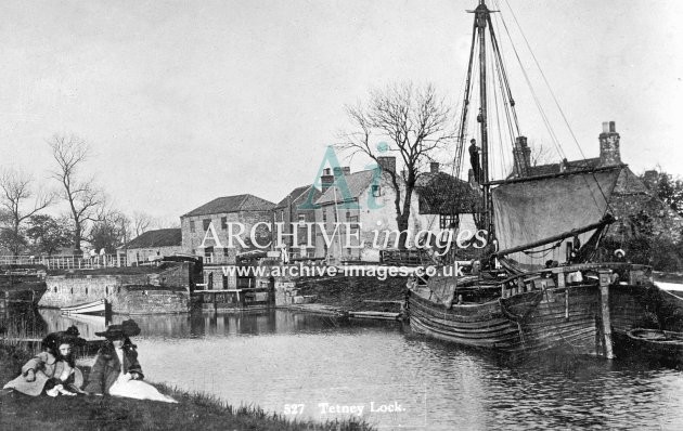 Tetney Lock, Louth Navigation c1905