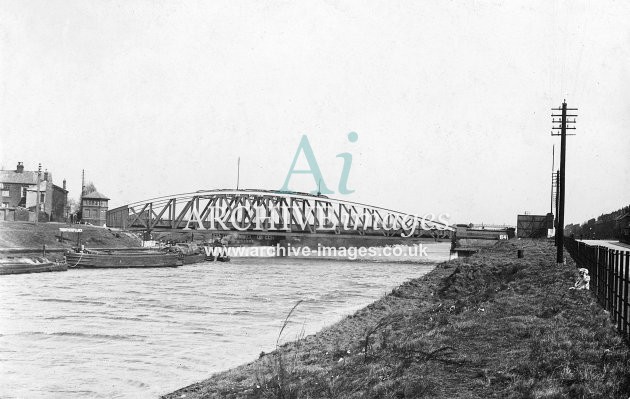 Manchester Ship Canal, Stockton Heath Swing Bridge MSC c1905