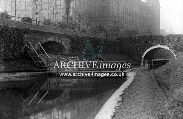 Paisley Canal A