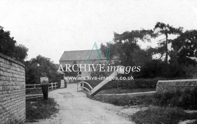 Oxford Canal, Heyford Mill & Canal c1907