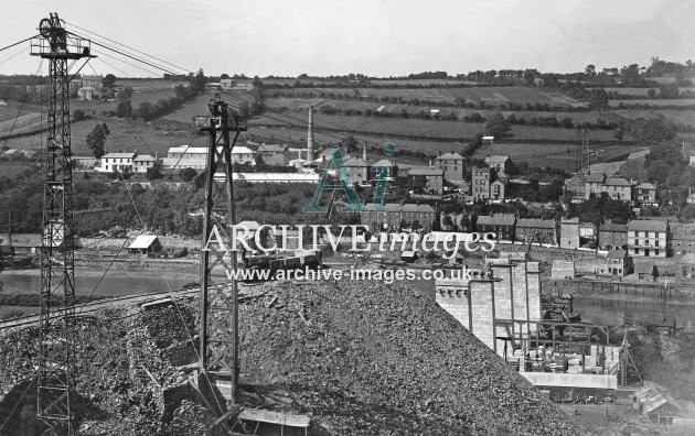 Calstock Viaduct Construction