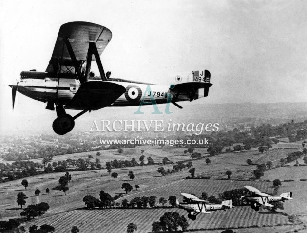 RAF Aircraft J7946