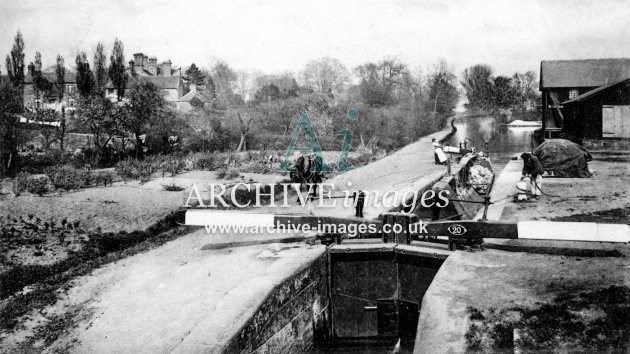 Shropshire Union Canal, Newport Lock & Wharf c1910