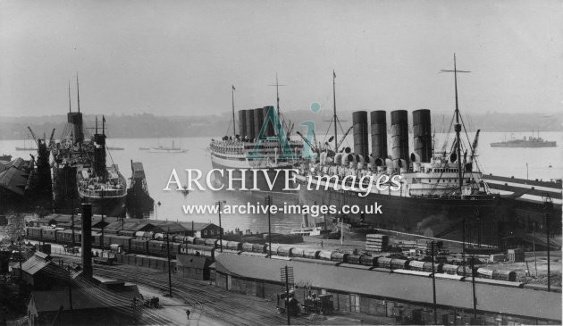 White Star Dock Southamptonc.1920 MD