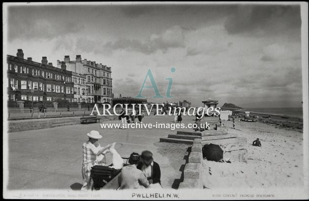 Pwllheli Promenade