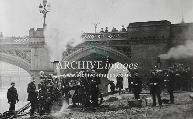 York Floods, Fire Brigade Pumping Water MD