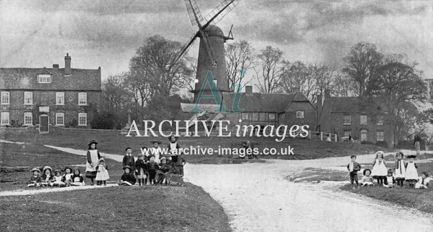 Quainton windmill & Green