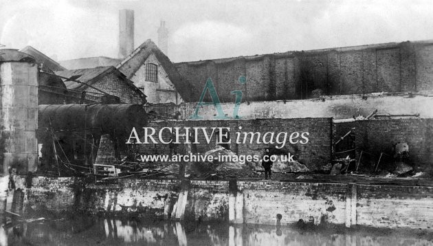 Snodland paper mills burnt B 12.8.06