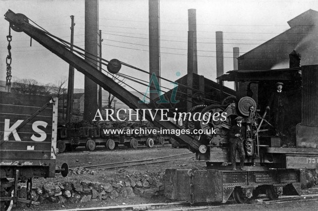 Stocksbridge Iron Works, steam crane