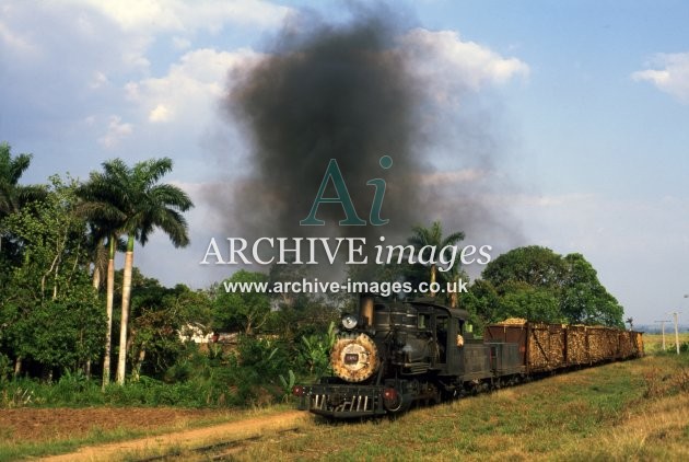 Cuba Railways, No 1320 cane train c2000