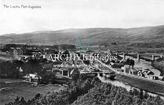 Caledonian Canal, Lock Flight Fort Augustus