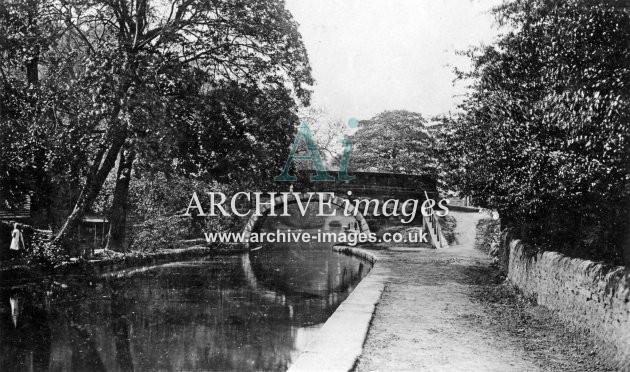 Leeds & Liverpool Canal, Red Cote Bridge, Armley