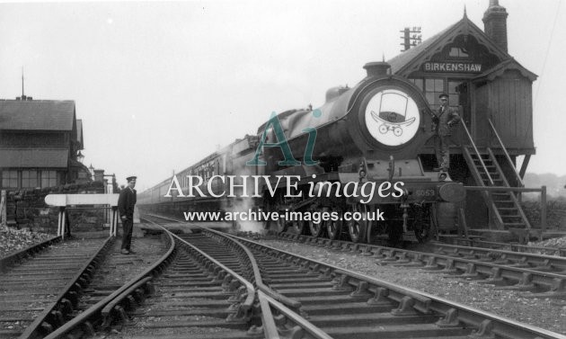 Birkenshaw Railway Station & Mr York train