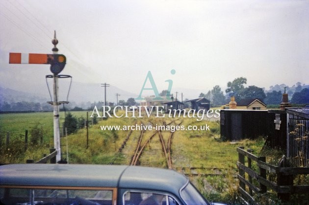 Llanrhaiadr Mochnant Railway Stationc1962