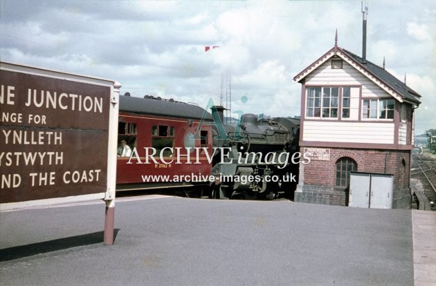 Moat Lane Junctiont Signal Box & Standard 2MT c62