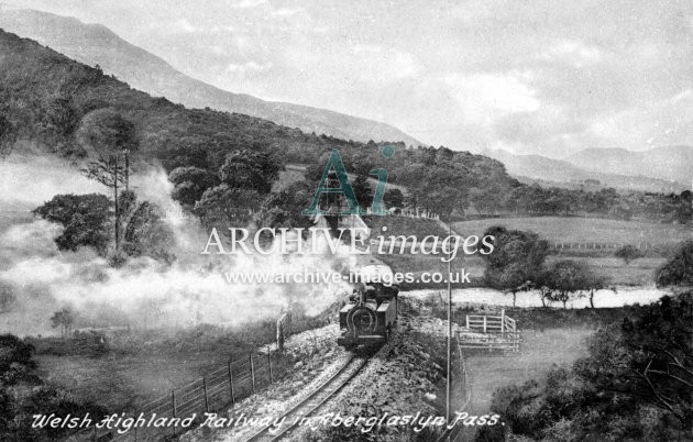 Aberglaslyn, Welsh Highland Railway train