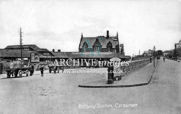 Caernarvon Railway Station