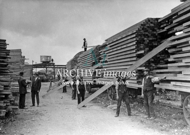 Gloucester RC&W Co Ltd 1924, imber Yard