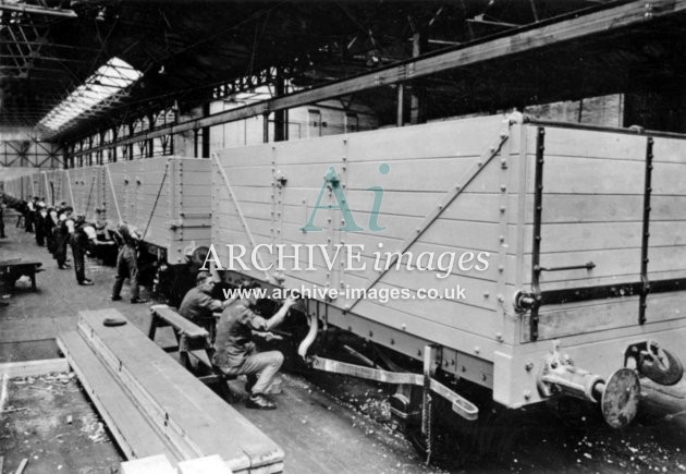 Gloucester RC&W Co Ltd 1924, Wagon Shops