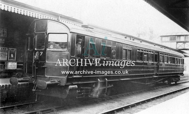 Brimscombe Railway Station & Railmotor No. 57 c1908