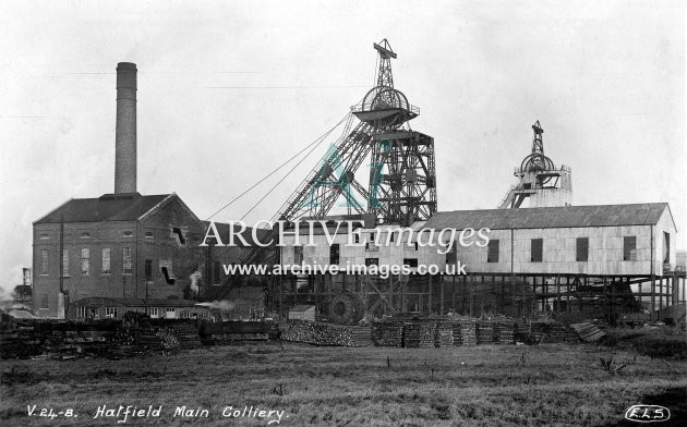 Hatfield Main Colliery B 1923 JR