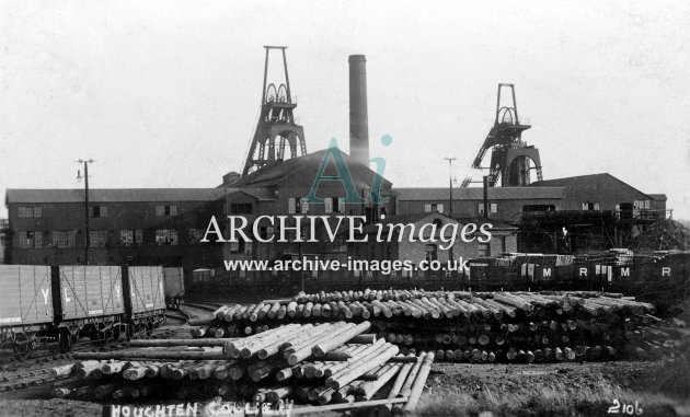 Houghton Main Colliery B 1908 JR