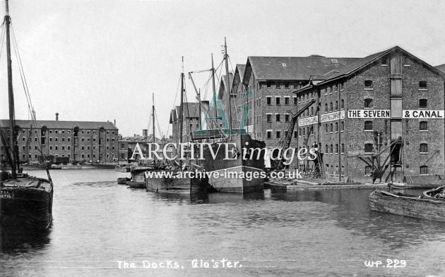 Gloucester Docks c1910