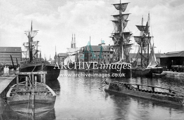 Gloucester Docks c1885