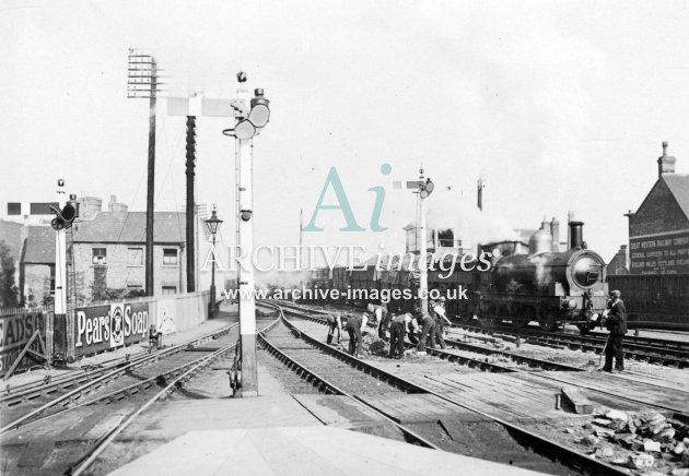 Gloucester GWR Railway Station & Goods Train c1905