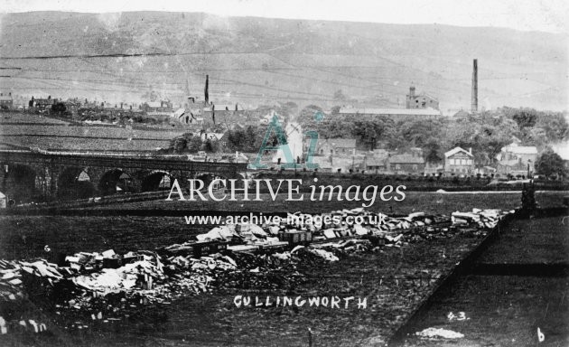 Cullingworth, general view & Viaduct JR