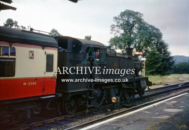 Somerset Railway Station