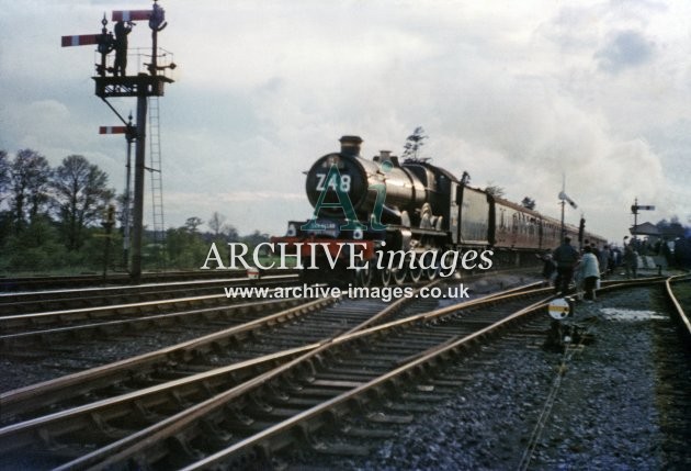 Somerset Railway Station