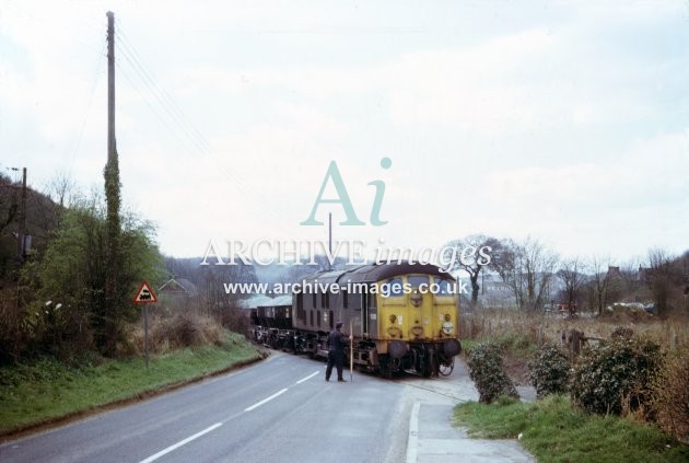 Blodwell Quarry train road crossing 5.73