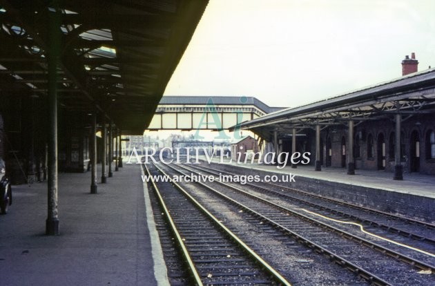 Oswestry stn 1969