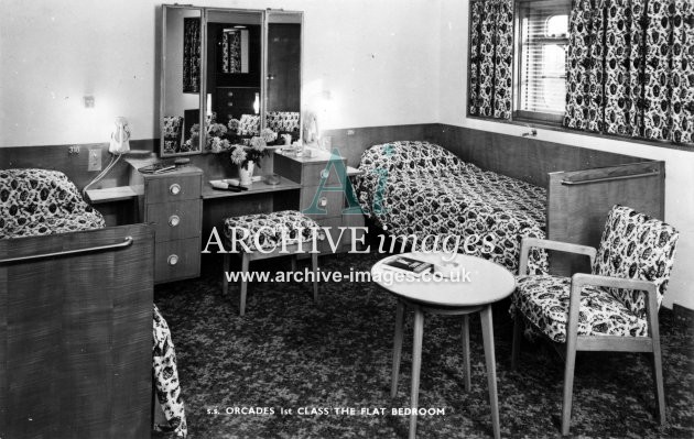 SS Orcades, 1st class flat bedroom