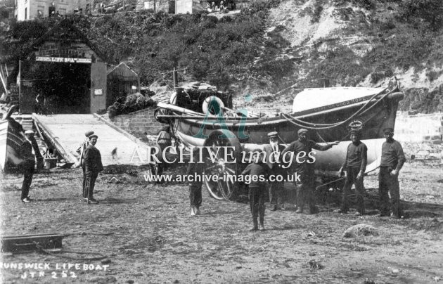 Runswick Bay, lifeboat, house & crew c1910