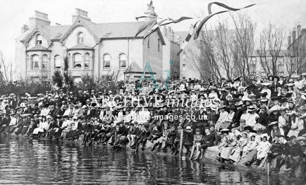River Trent, festival crowd on bank c1908