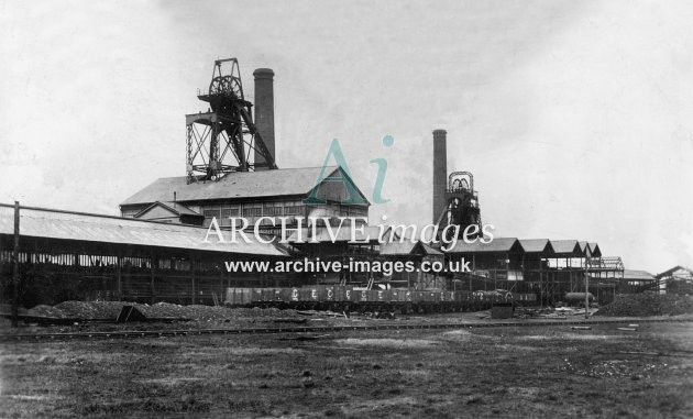 Summit Colliery, Kirkby c1920