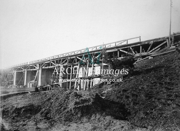 Stonehouse viaduct revuilding A 1883 AW