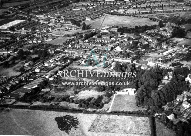 Hertfordshire Hoddesdon King William Cross Road from the air 1935 CMc